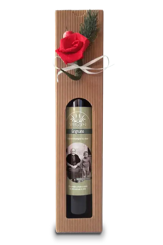 gift pack of a 500ml bottle of EVO oil